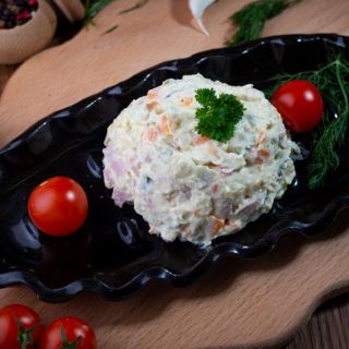 Руска салата 